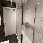 Habitación En Con Zonas Comunes Compartida H3